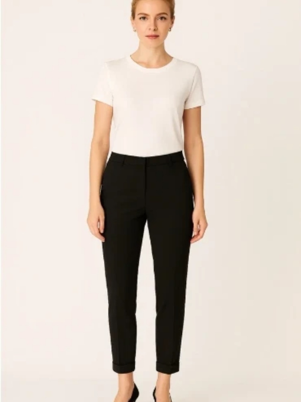 Theory Black Cuffed Ankle Pants - Size 6 Small